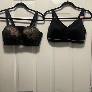 NWT NWOT 2 Cacique Bras size 40C